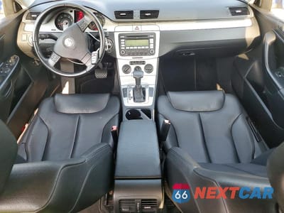 Zdjęcie 8 z 12 samochodu: 2009 VOLKSWAGEN PASSAT TURBO VIN:WVWJK73C19E013224 - miniatura