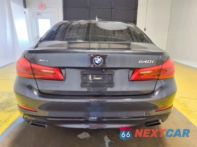 Zdjęcie 6 z 12 samochodu: 2017 BMW 540 XI VIN:WBAJE7C33HG886822 - miniatura