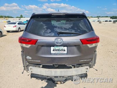 Zdjęcie 6 z 14 samochodu: 2019 TOYOTA HIGHLANDER LIMITED VIN:5TDDZRFH5KS982505 - miniatura