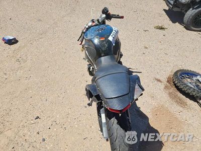 Zdjęcie 6 z 9 samochodu: 2015 SUZUKI GSX-R600 VIN:JS1GN7FA6F2100653 - miniatura