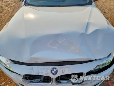 Zdjęcie 11 z 12 samochodu: 2018 BMW 320 XI VIN:WBA8A3C54JA505301 - miniatura