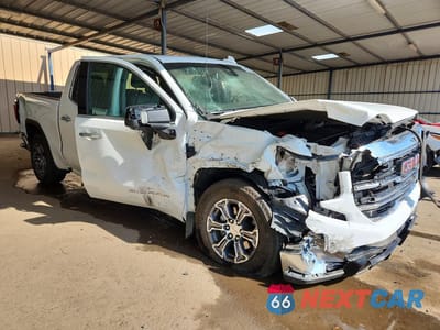 Czwarte zdjęcie samochodu z boku: 2026 GMC SIERRA K1500 SLT VIN:1GTUUDED9TZ231388 - miniatura