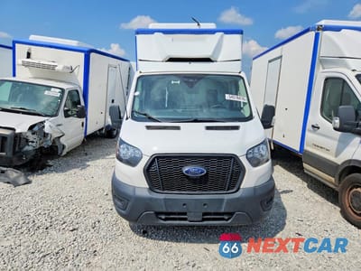Piąte zdjęcie samochodu w środku: 2022 FORD TRANSIT DELIVERY TRUCK VIN:1FDBW5Z87NKA01621 - miniatura