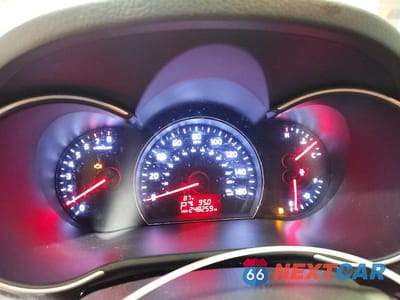 Zdjęcie 9 z 13 samochodu: 2014 KIA SORENTO LX VIN:5XYKT3A60EG528787 - miniatura