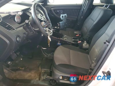 Zdjęcie 7 z 12 samochodu: 2019 FORD TAURUS POLICE INTERCEPTOR VIN:1FAHP2MK6KG101825 - miniatura