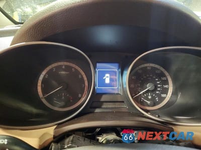 Zdjęcie 9 z 13 samochodu: 2017 HYUNDAI SANTA FE SPORT 2.4L VIN:5NMZUDLBXHH030425 - miniatura