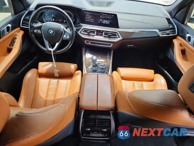 Zdjęcie 8 z 13 samochodu: 2019 BMW X5 XDRIVE40I VIN:5UXCR6C57KLL13866 - miniatura