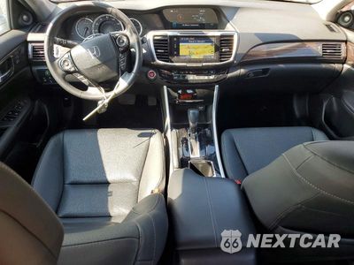 Zdjęcie 8 z 12 samochodu: 2017 HONDA ACCORD EXL VIN:1HGCR2F95HA097613 - miniatura