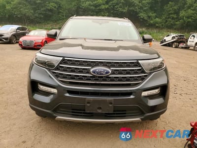 Piąte zdjęcie samochodu w środku: 2022 FORD EXPLORER XLT VIN:1FMSK8DH5NGC37000 - miniatura