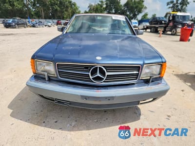 Piąte zdjęcie samochodu w środku: 1987 MERCEDES-BENZ 560 SEC VIN:WDBCA45D4HA304613 - miniatura