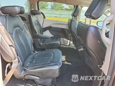 Zdjęcie 11 z 13 samochodu: 2023 CHRYSLER PACIFICA LIMITED VIN:2C4RC1GG6PR520405 - miniatura