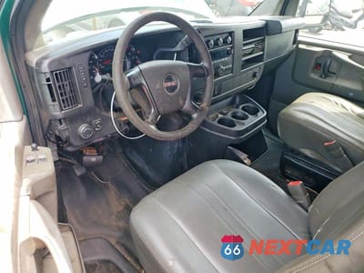 Zdjęcie 8 z 13 samochodu: 2013 GMC SAVANA G3500 VIN:1GTZ7TCG0D1178715 - miniatura
