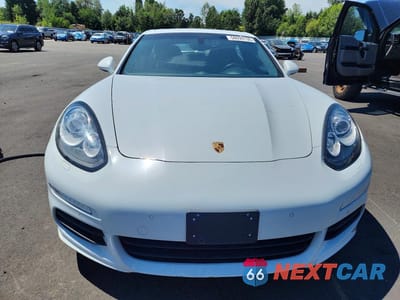 Piąte zdjęcie samochodu w środku: 2016 PORSCHE PANAMERA SE HYBRID VIN:WP0AD2A75GL041314 - miniatura