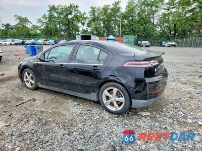 Drugie zdjęcie samochodu z przodu: 2011 CHEVROLET VOLT VIN:1G1RD6E4XBU100086 - miniatura