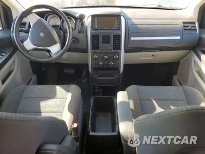 Zdjęcie 8 z 13 samochodu: 2010 DODGE GRAND CARAVAN HERO VIN:2D4RN3D10AR427007 - miniatura