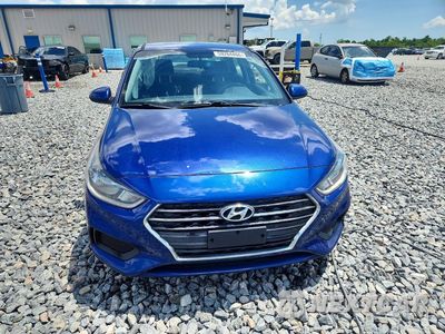 Piąte zdjęcie samochodu w środku: 2018 HYUNDAI ACCENT SE VIN:3KPC24A33JE032604 - miniatura