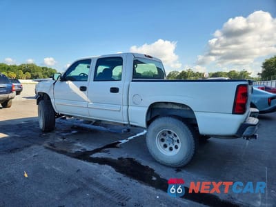 Drugie zdjęcie samochodu z przodu: 2005 CHEVROLET SILVERADO K1500 VIN:2GCEK13T351131091 - miniatura