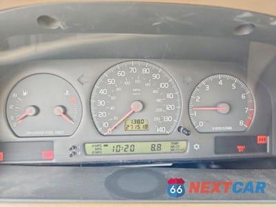 Zdjęcie 9 z 12 samochodu: 1998 VOLVO V70 VIN:YV1LW5671W2498794 - miniatura