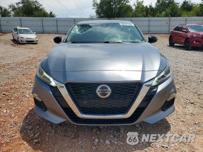 Piąte zdjęcie samochodu w środku: 2020 NISSAN ALTIMA SR VIN:1N4BL4CV3LC126750 - miniatura