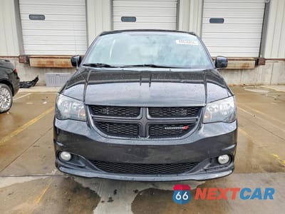 Piąte zdjęcie samochodu w środku: 2018 DODGE GRAND CARAVAN SXT VIN:2C4RDGCG8JR255919 - miniatura