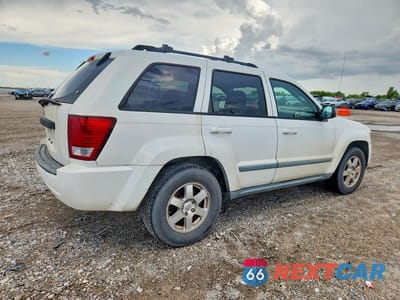 Trzecie zdjęcie samochodu z tyłu: 2009 JEEP GRAND CHEROKEE LAREDO VIN:1J8GS48KX9C512634 - miniatura