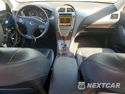 Zdjęcie 8 z 12 samochodu: 2011 LEXUS ES 350 VIN:JTHBK1EG0B2455774 - miniatura