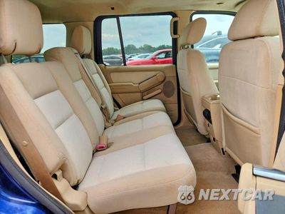 Zdjęcie 11 z 13 samochodu: 2006 FORD EXPLORER XLT VIN:1FMEU73E26ZA09776 - miniatura