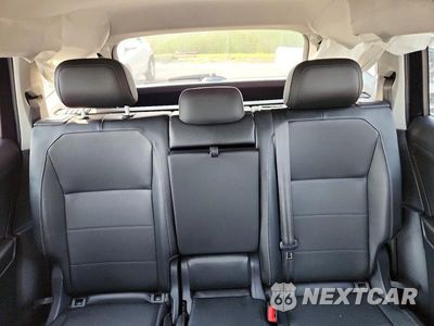 Zdjęcie 10 z 13 samochodu: 2019 VOLKSWAGEN TIGUAN SE VIN:3VV3B7AX2KM163388 - miniatura