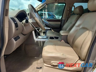 Zdjęcie 7 z 13 samochodu: 2008 NISSAN PATHFINDER SE V8 VIN:5N1BR18A88C621462 - miniatura