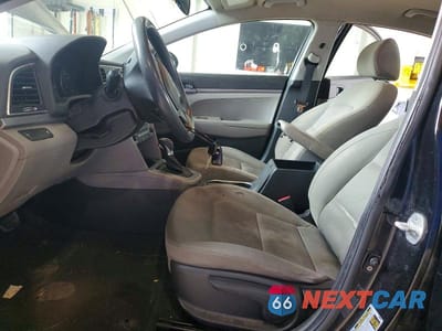Zdjęcie 7 z 12 samochodu: 2018 HYUNDAI ELANTRA SE VIN:KMHD74LF6JU613668 - miniatura