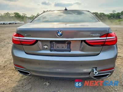 Zdjęcie 6 z 12 samochodu: 2017 BMW 750 XI VIN:WBA7F2C56HG422399 - miniatura