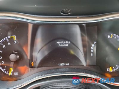 Zdjęcie 9 z 14 samochodu: 2014 JEEP GRAND CHEROKEE LAREDO VIN:1C4RJFAGXEC541405 - miniatura