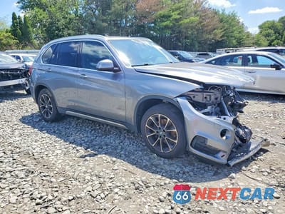 Czwarte zdjęcie samochodu z boku: 2017 BMW X5 XDRIVE35I VIN:5UXKR0C33H0V73490 - miniatura