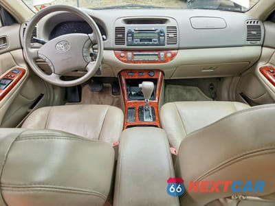 Zdjęcie 8 z 12 samochodu: 2005 TOYOTA CAMRY XLE V6 VIN:4T1BF30K05U613306 - miniatura