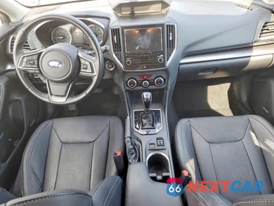 Zdjęcie 8 z 12 samochodu: 2017 SUBARU IMPREZA LIMITED VIN:4S3GTAU67H3736213 - miniatura