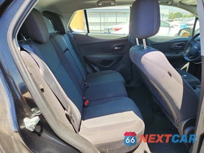 Zdjęcie 11 z 13 samochodu: 2020 CHEVROLET TRAX LS VIN:3GNCJKSB5LL122002 - miniatura