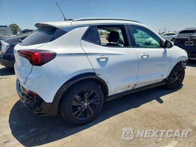 Trzecie zdjęcie samochodu z tyłu: 2025 BUICK ENCORE GX SPORT TOURING VIN:KL4AMESL7SB006179 - miniatura