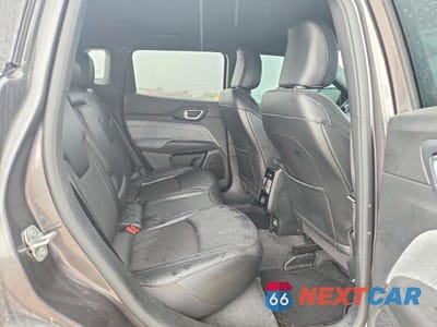 Zdjęcie 11 z 13 samochodu: 2023 JEEP COMPASS LATITUDE VIN:3C4NJDBNXPT519492 - miniatura