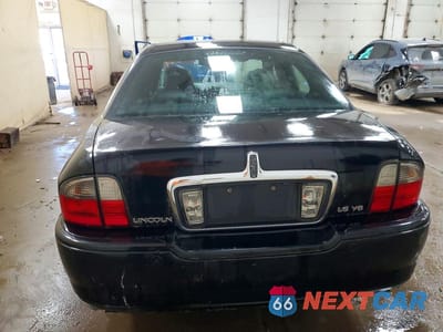 Zdjęcie 6 z 12 samochodu: 2005 LINCOLN LS VIN:1LNHM87A85Y662790 - miniatura