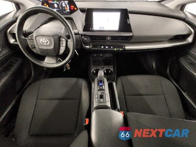 Zdjęcie 8 z 12 samochodu: 2025 TOYOTA PRIUS LE VIN:JTDACAAU9S3061299 - miniatura