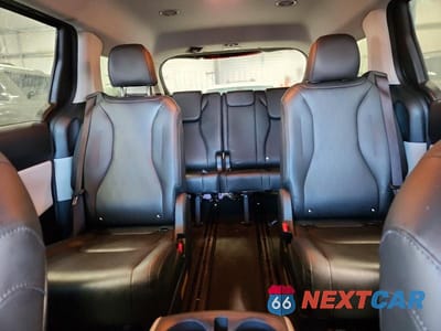 Zdjęcie 10 z 13 samochodu: 2022 KIA CARNIVAL LX VIN:KNDNB4H39N6116291 - miniatura