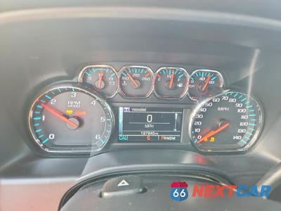 Zdjęcie 9 z 12 samochodu: 2016 CHEVROLET SILVERADO K1500 LT VIN:1GCVKREH9GZ246585 - miniatura