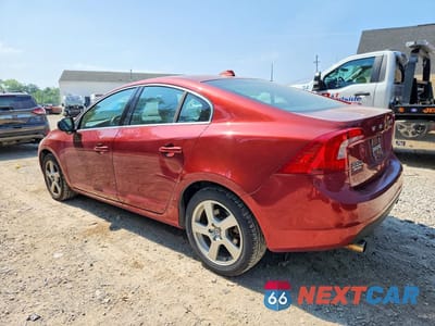 Drugie zdjęcie samochodu z przodu: 2013 VOLVO S60 T5 VIN:YV1612FSXD2210878 - miniatura