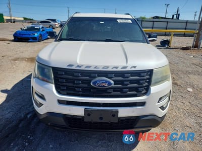 Piąte zdjęcie samochodu w środku: 2016 FORD EXPLORER SPORT VIN:1FM5K8GT0GGD01847 - miniatura