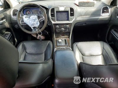 Zdjęcie 8 z 12 samochodu: 2020 CHRYSLER 300 LIMITED VIN:2C3CCAEG4LH102809 - miniatura
