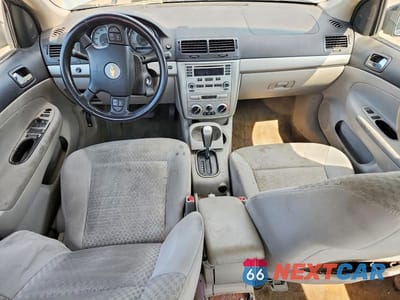 Zdjęcie 8 z 12 samochodu: 2005 CHEVROLET COBALT LS VIN:1G1AL52F057518756 - miniatura