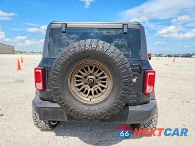 Zdjęcie 6 z 13 samochodu: 2025 FORD BRONCO VIN:1FMDE6AH1SLB09395 - miniatura