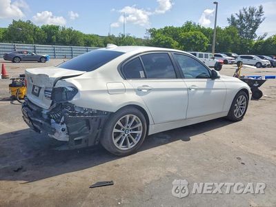 Trzecie zdjęcie samochodu z tyłu: 2017 BMW 320I VIN:WBA8E1G31HNU18167 - miniatura