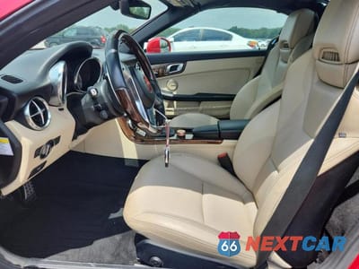 Zdjęcie 7 z 12 samochodu: 2014 MERCEDES-BENZ SLK 250 VIN:WDDPK4HA8EF085967 - miniatura