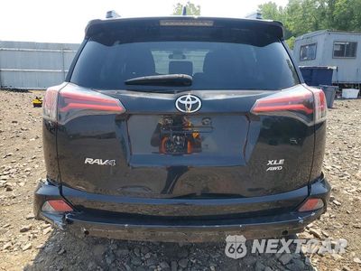Zdjęcie 6 z 13 samochodu: 2018 TOYOTA RAV4 XLE VIN:2T3RFREV4JW782203 - miniatura